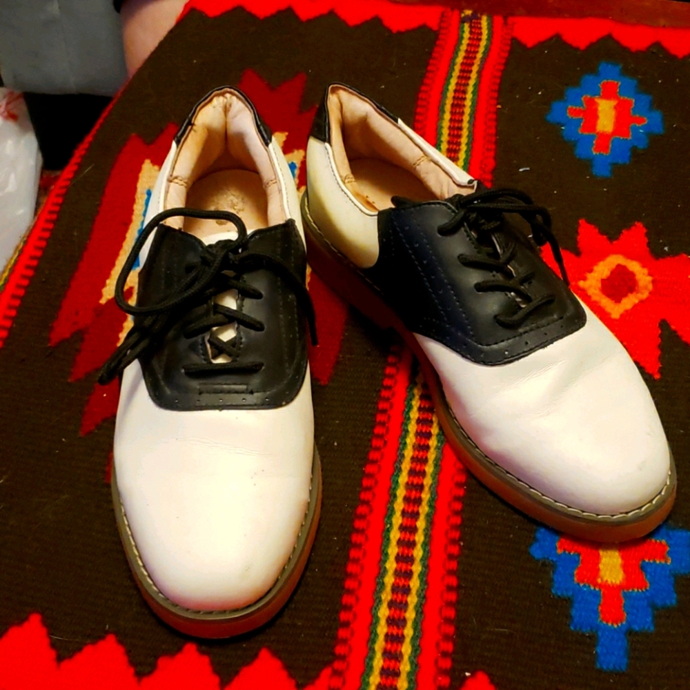 Jumping Jacks Saddle Shoes